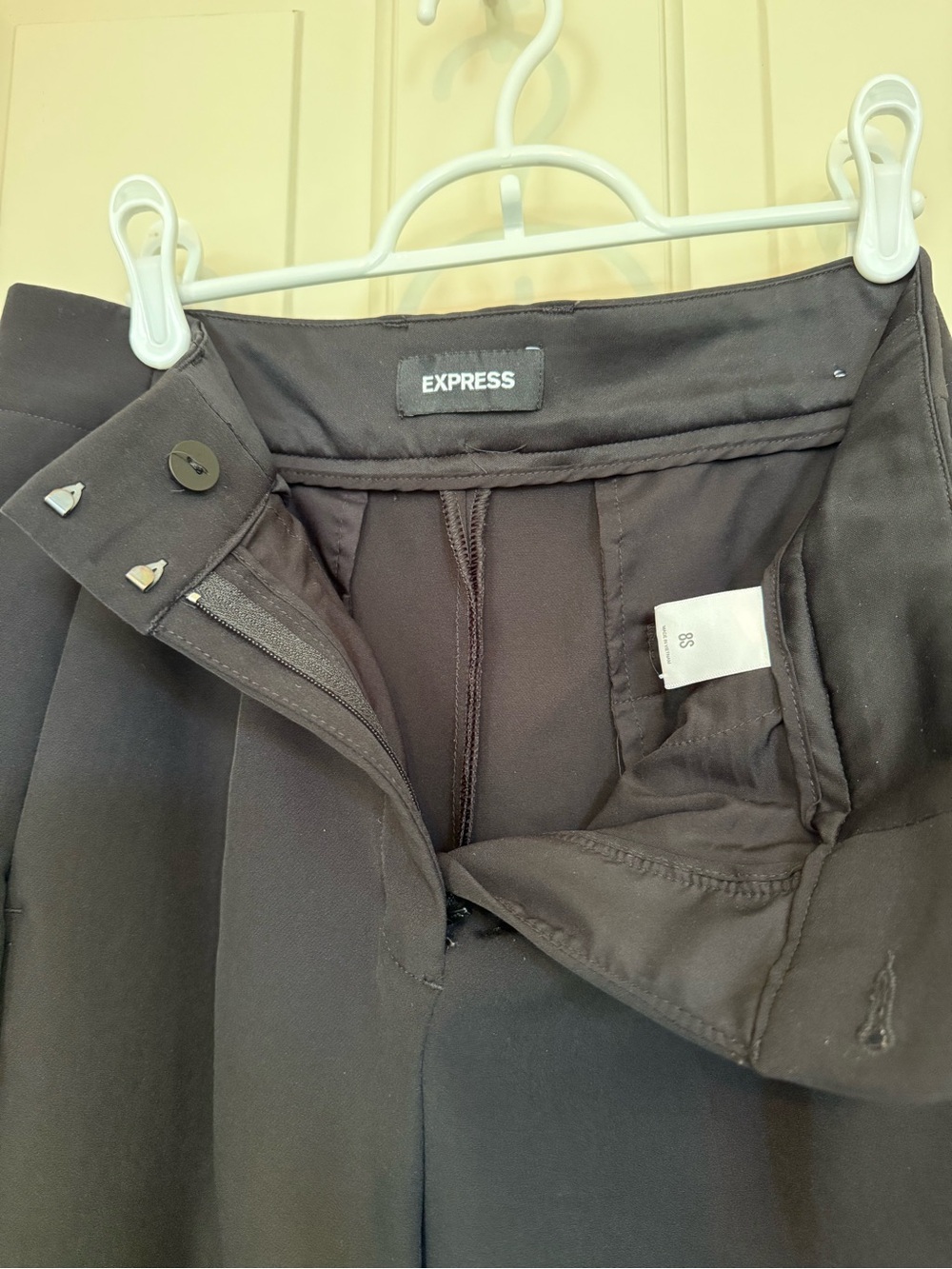 Express High Rise Pleated Ankle Pants - Picture 2 of 4